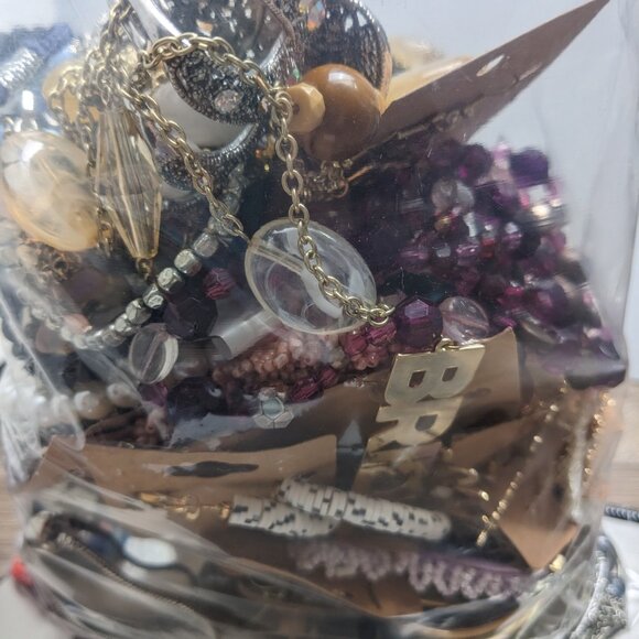 Jewelry Lot 4+ lbs 1150 Wearable Sellable Mystery Lot Free Shipping - Picture 6 of 7